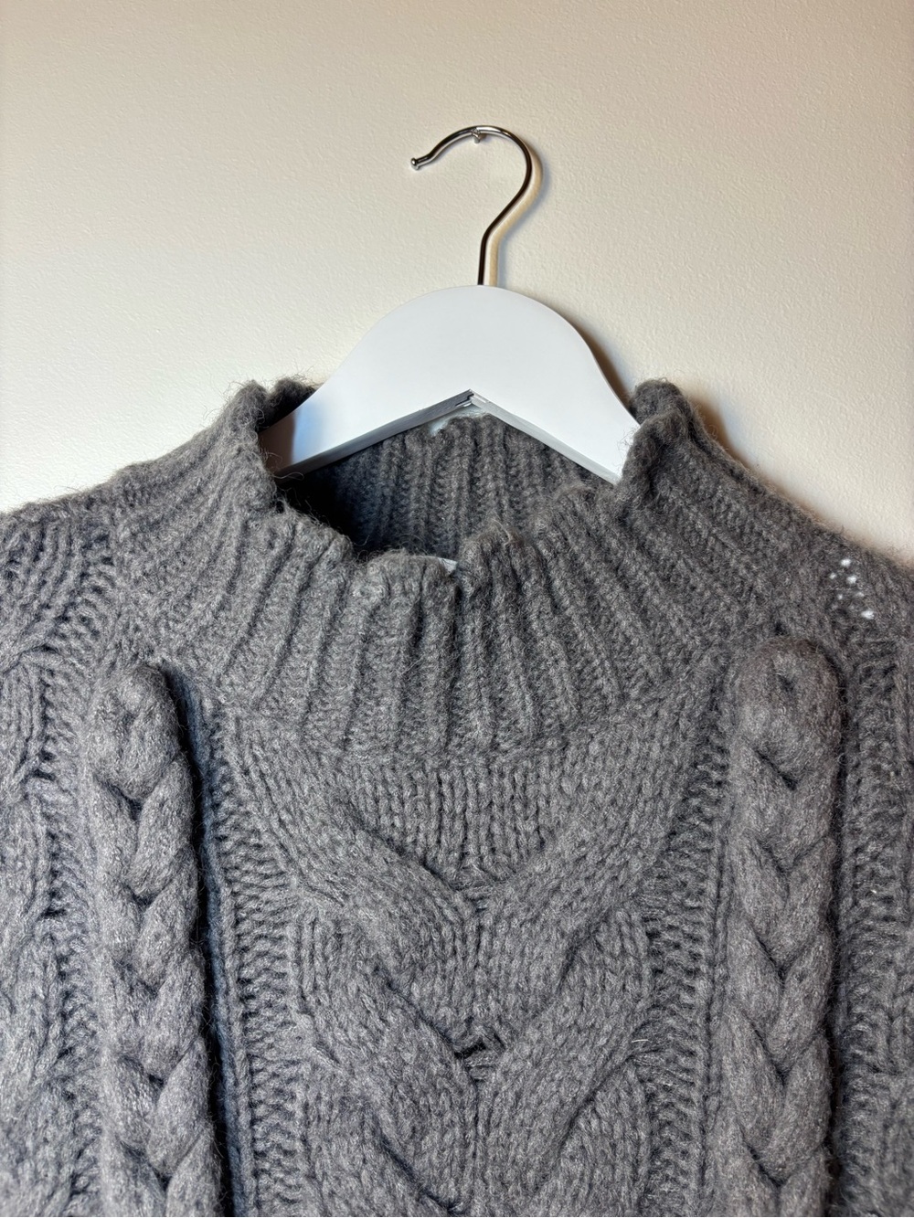 Zara Charcoal Cable-Knit Mock Neck Sleeveless Crew Sweater Vest, size xs-s - Picture 3 of 11